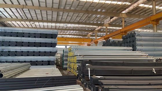 Đường ống thép không gỉ lăn nóng không may với đầu có sợi DIN tiêu chuẩn