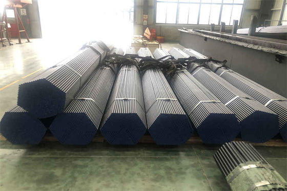 Đường ống thép cacbon không may chính xác Nhà sản xuất 0.2-100mm Độ dày ống tròn