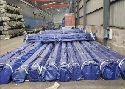 5.8m / 6m / 12m / Độ dài đặc biệt API 5L GRB cắt cho ống thép liền mạch
