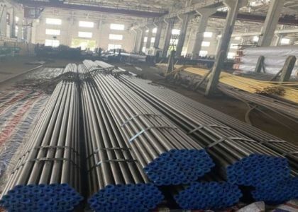 ASTM A210 ống thép trao đổi nhiệt đường kính bên ngoài tùy chỉnh với chứng chỉ DIN
