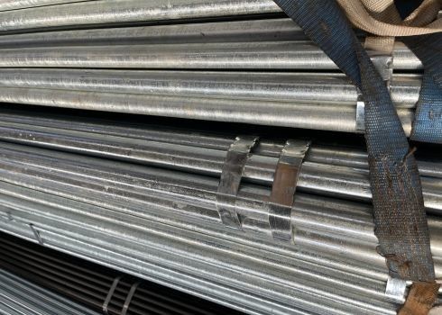 Đường ống thép ERW kẽm dài 12M với nắp được sử dụng trong vận chuyển dầu / khí tự nhiên