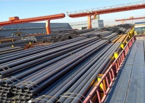 ERW ống thép với sơn bề mặt kết thúc dung nạp và bên thứ ba kiểm tra có sẵn