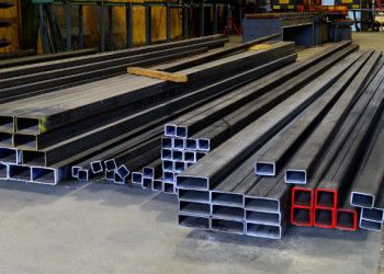 SGS được chứng nhận lớp phủ thép phần rỗng với chiều dài 1-12m và lớp phủ cho hiệu suất lâu dài
