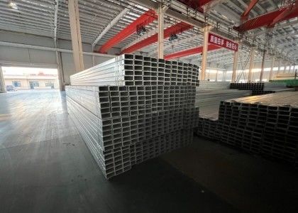 Các hồ sơ ống thép dài 6m với đường kính bên trong 1-20mm cho các thành phần cấu trúc và xây dựng năng lượng mặt trời