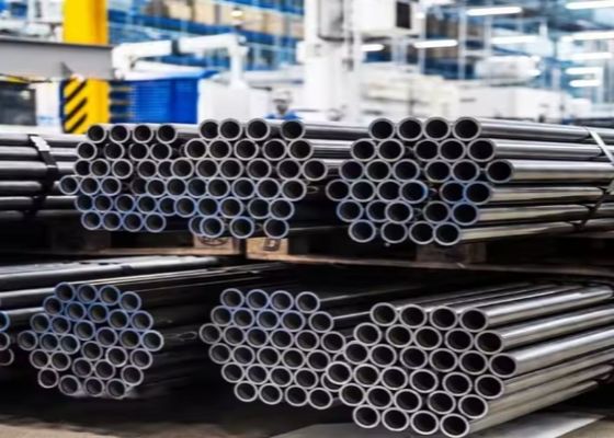 5.8M 6M chiều dài ống kết cấu thép không gỉ với tiêu chuẩn DIN 17458