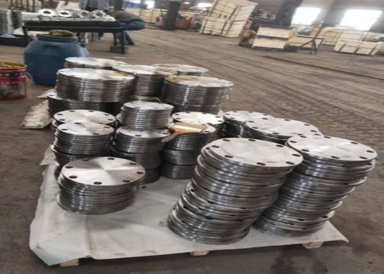 Slip-On Steel Blind Flange Black Paint Surface For Flanges Connection Requirement (Điều yêu cầu về bề mặt sơn màu đen để kết nối các vòm)
