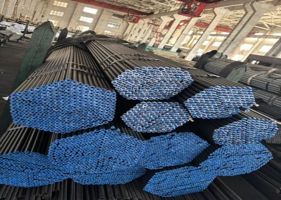 GB/T8162 Tiêu chuẩn ống thép liền mạch với sơn màu đen và ± 10% dung sai quy trình sản xuất cán nóng