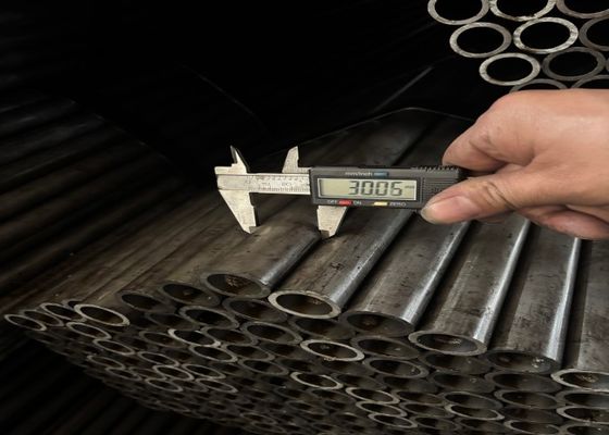 Bộ trao đổi nhiệt công nghiệp ống thép không liền mạch được kéo lạnh chính xác để chuyển nhiệt tối ưu