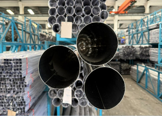 Ống thép ERW phủ 3PE chống ăn mòn với sơn bề mặt hoàn thiện