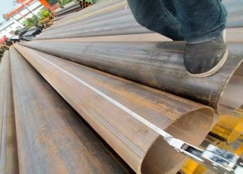 BS 1387 ERW Steel Pipe with 0.5-60 Mm Wall Thickness and DIN EN 10210 Standards