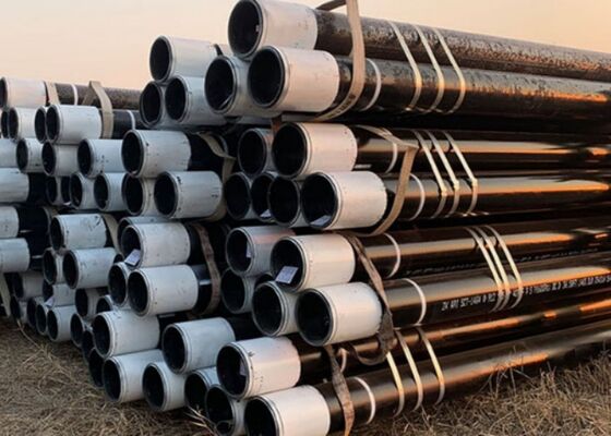 Ống bao bằng thép carbon với hai đầu ren đực/cái và độ dày từ 2.11mm đến 300mm cho các tiêu chuẩn API5CT N80 L80 P110