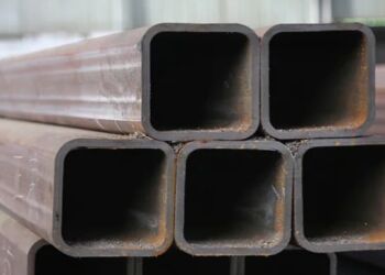 Các phần rỗng thép cán nóng với độ dày từ 0,5 mm đến 25 mm và độ khoan dung ± 10% cho các dự án cấu trúc