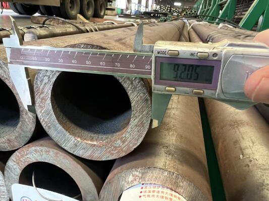 ống thép trao đổi nhiệt kéo lạnh với độ dày tường 0,7MM-30MM và hình dạng tròn cho chuyển nhiệt công nghiệp