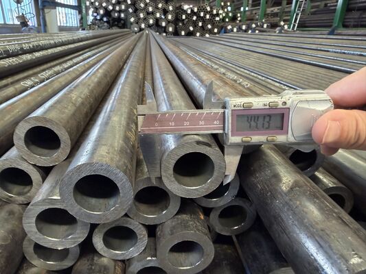 Ống thép trao đổi nhiệt chống ăn mòn với độ dày thành 0,7MM ~ 30MM và chiều dài tùy chỉnh